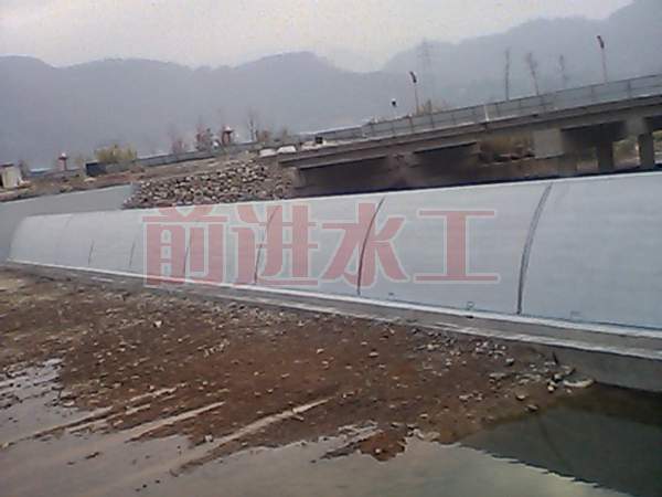 液壓合頁(yè)壩